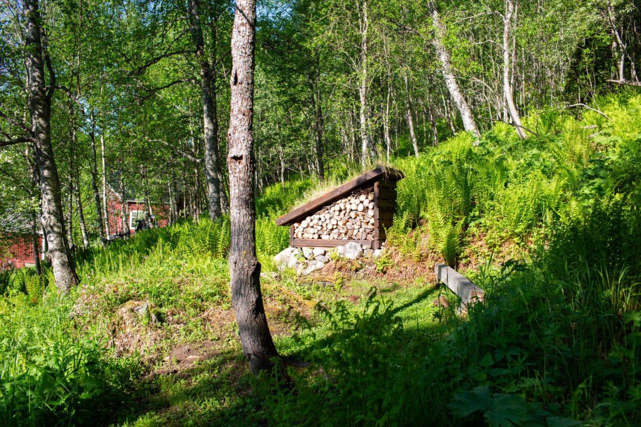 House In Taernaby Villa Exterior photo